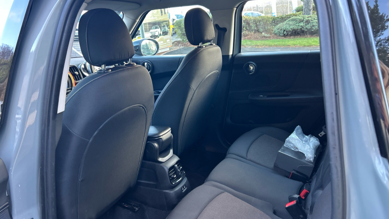 MINI Countryman 1.5 Cooper Classic 5dr Petrol Hatchback